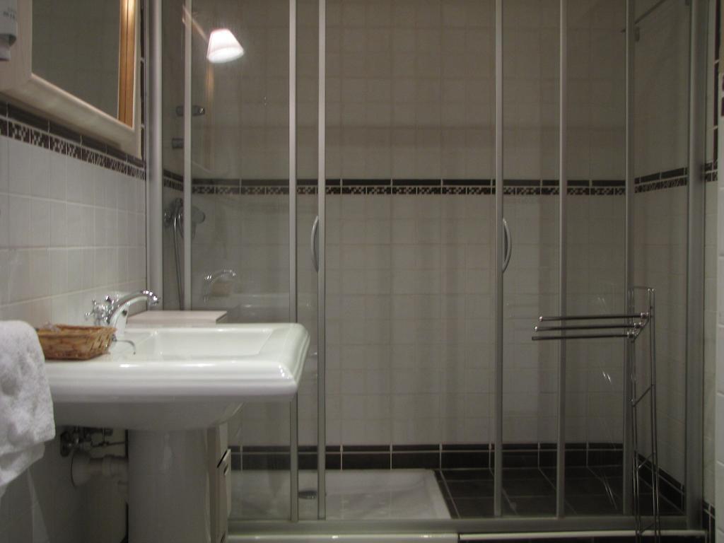 Hostal Beti-Jai Аойс Номер фото